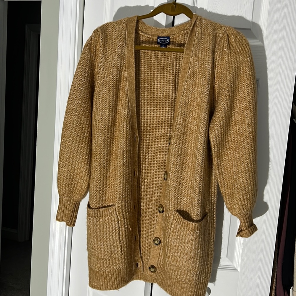 Brown/orange cardigan with pockets! Very soft. Barely worn